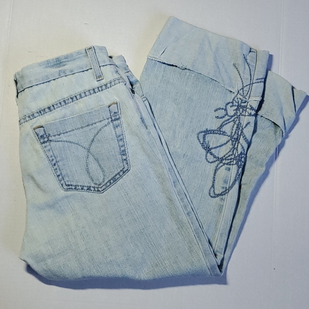 Calvin Klein distressed soft light denim light blue jeans sz 8 mid rise Y2k Cuff
